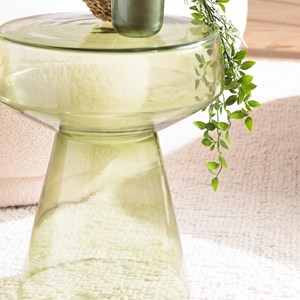 Hortense - table d'appoint design en verre transparent couleur vert