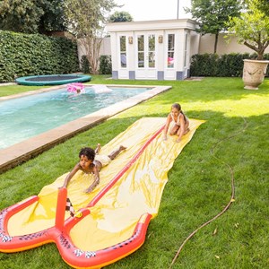 Tapis de glisse eau arroseur racing