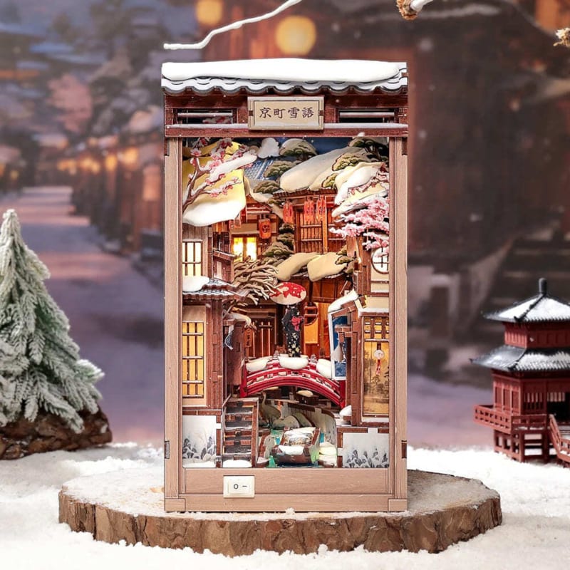 Kyoto snow whisper - maquette booknook serre-livre