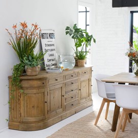 Buffet arrondi en bois recyclé