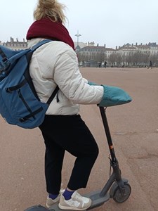 Les manchons trottinette de paulette vert thym