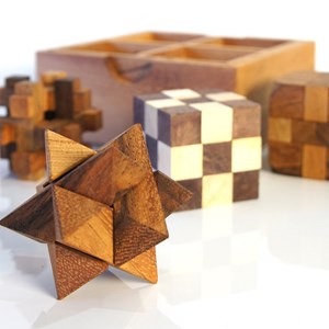 Le coffret en bois 4 casse-tête