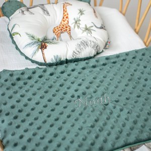 Couverture minky légère safari vert 70