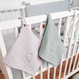 Doudou-lange attache tétine gaze bleuet