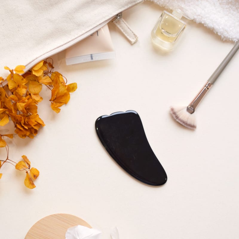 Gua sha palme en obsidienne noire