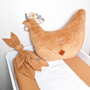 Coussin d'allaitement poule néo vintage