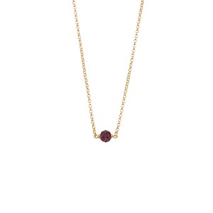 Collier grenat - essentiel