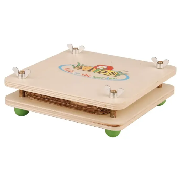 Presse à Fleurs Moses – En Bois – 22x15,5x20 Cm – Avec Poignée Rotative – Pour 5 Fleurs/feuilles – Boîte Cadeau – Dès 3 Ans