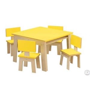 Tables et 4 chaises
