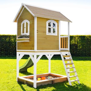 Sarah cabane bois sur pilotis avec tobo