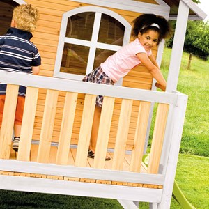 Stef maisonnette sur pilotis en bois br