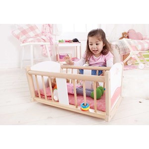 Berceau jouet bois hape