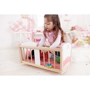 Berceau jouet bois hape