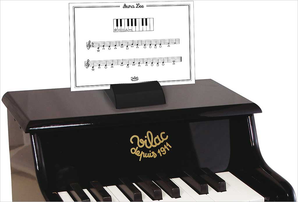 Piano noir 18 touches avec partitions - Musique - VILAC