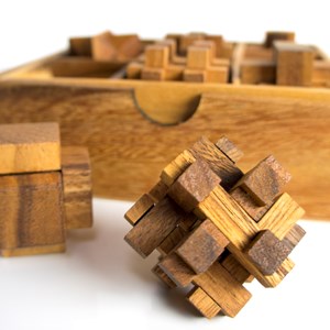 Le coffret en bois 9 casse-tête
