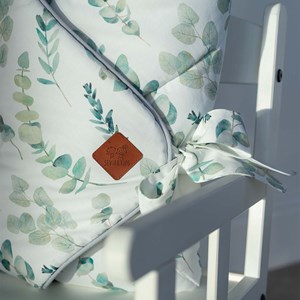 Gigoteuse emmaillotage eucalyptus