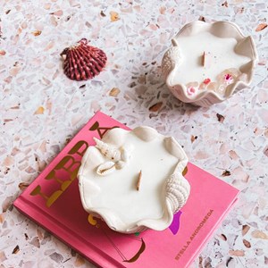 Bougie coquillage, framboise, 190g