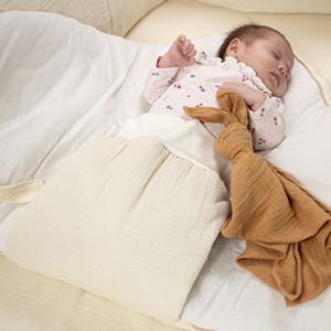 Gigoteuse emmaillotage gaze coton