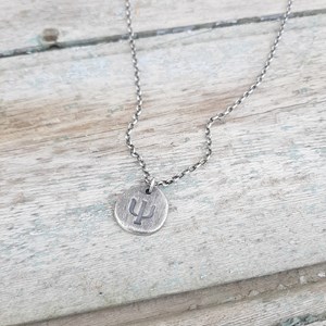 Collier symbole psi ? en argent massif