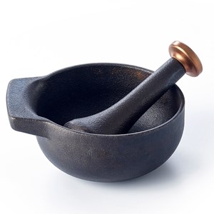 Mortier et pilon nori