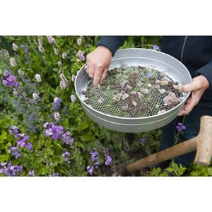 Tamis traditionnel - grille en acier gal