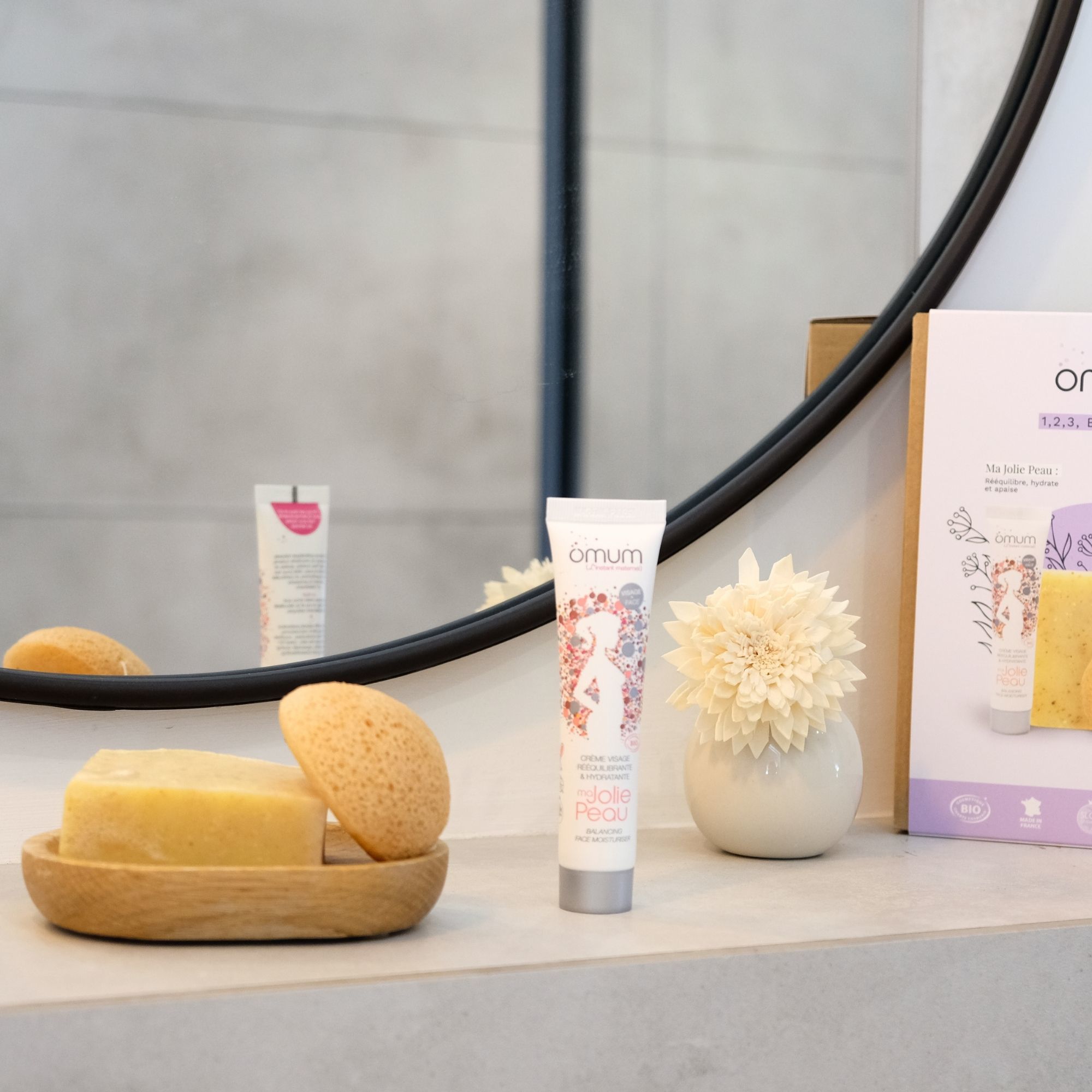 Crème visage hydratante & rééquilibrante BIO aux prébiotiques - Omum