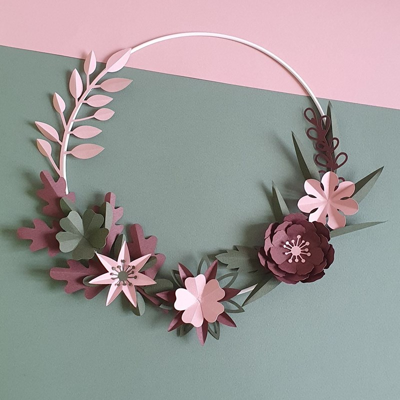 Kit créatif couronne de fleurs en papier