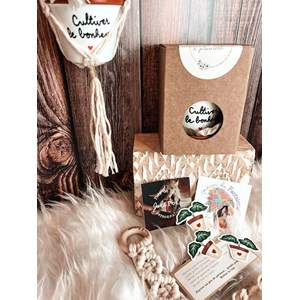 Coffret cultiver le bonheur – cadeau plantes & macramé
