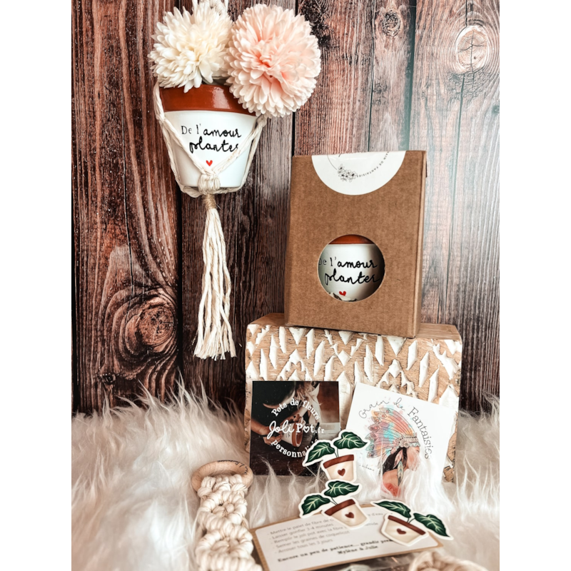 Coffret de l'amour à planter – cadeau plantes & macramé