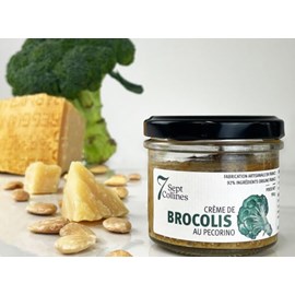 Crème de brocolis au pecorino & amandes