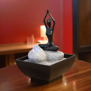 Fontaine yoga 2