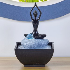 Fontaine yoga 2