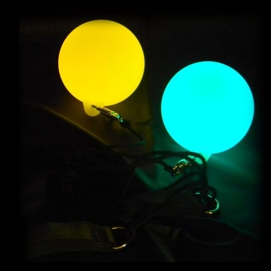 Paire de bolas lumineuses (7 couleurs)