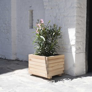 Bac à fleurs en bois l bardane