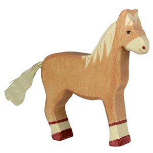 Cheval debout, marron clair