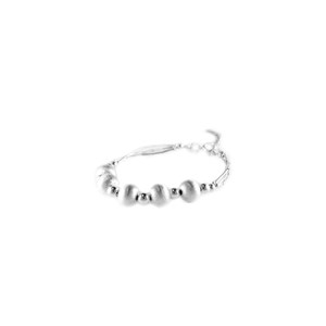 Bracelet en argent avec perles en argent