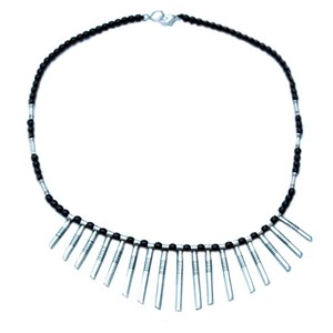 Collier de mariage noir touareg celebra