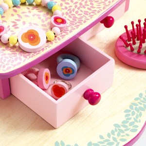 Coiffeuse coquetteries +4y flora djeco