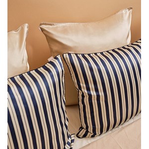 Taie d'oreiller en soie bleu foncé 65x65 Bleu foncé