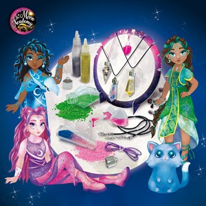 The moon academy pendentifs crystal moon