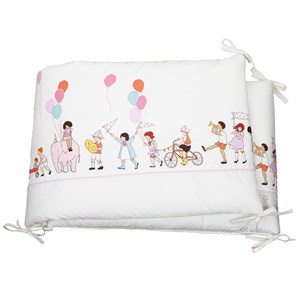 Tour de lit bébé fille parade