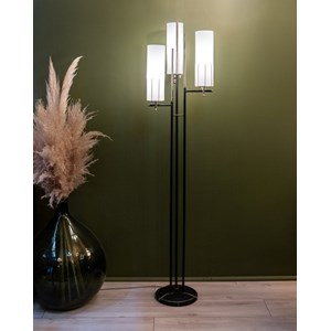 Julien, le lampadaire en métal n°80