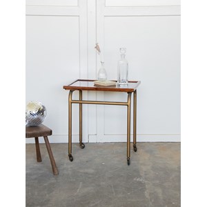 Anouk, la desserte en formica n°123