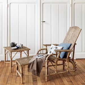 Chaise longue en rotin grand mère