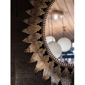 Igor, le miroir en métal n°545