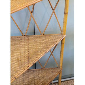 Isabelle, l'étagère en rotin n°101