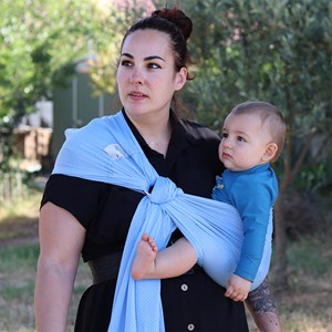 Porte-bébé sling sukkiri bleu ciel