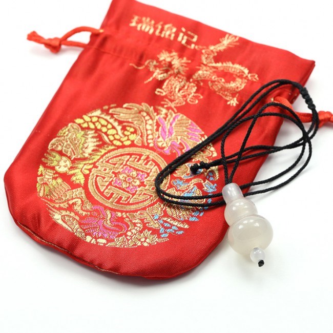 Collier feng shui gourde wu lou