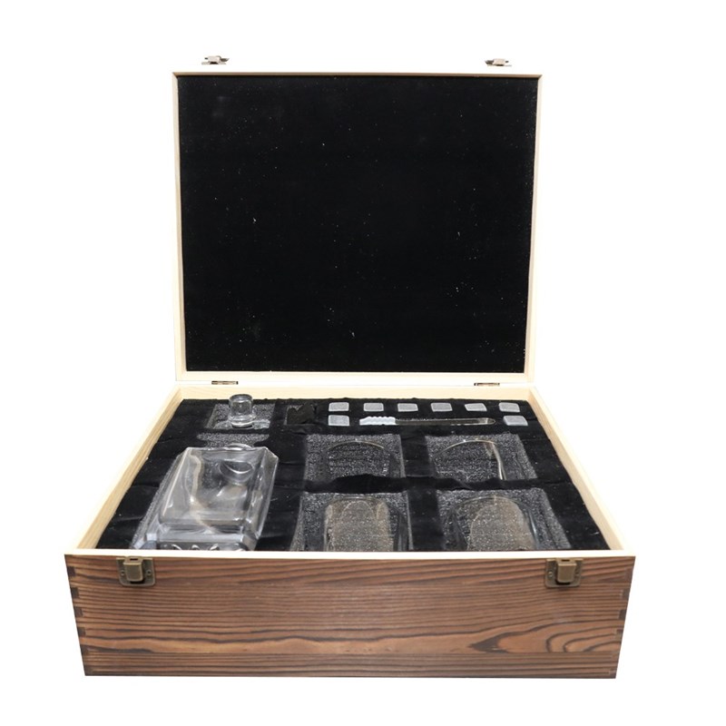Coffret whisky en bois avec carafe