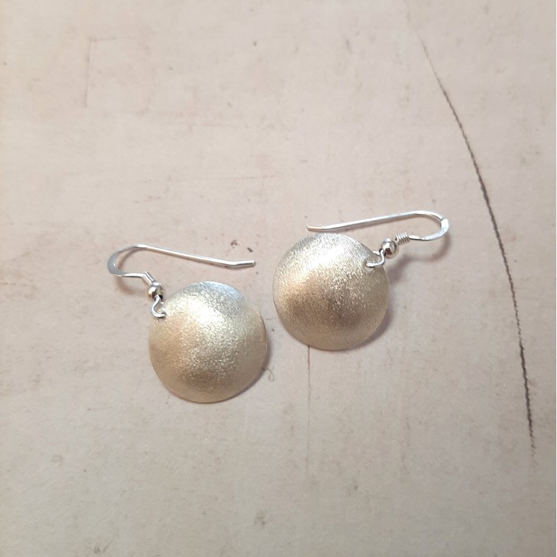 Boucles d'oreilles argent massif sablé